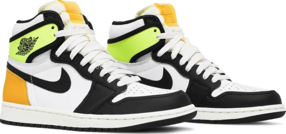 Унисекс кроссовки Nike Air Jordan 1 Retro High OG &amp;#039;Volt Gold&amp;#039;