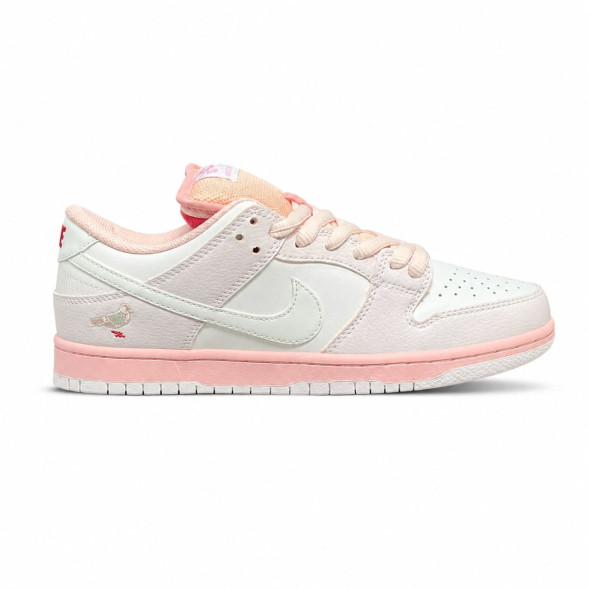 Женские кроссовки Nike Dunk SB Low Pigeon Light Pink