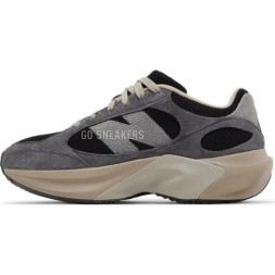 New Balance Warped Runner Black