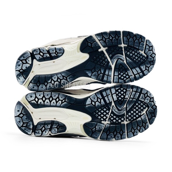 Унисекс кроссовки New Balance CT White Black 2002