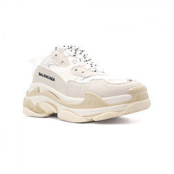 Balenciaga Triple S white