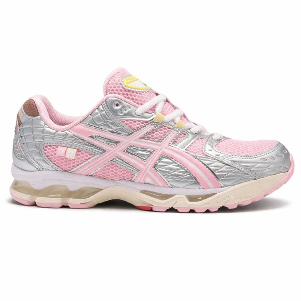 Женские кроссовки VANDYTHEPINK x atmos x ASICS Gel Nimbus 10.1 'Strawberry'