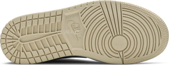 Женские кроссовки Nike Wmns Air Jordan 1 Mid &amp;#039;Barely Orange&amp;#039;